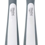 The Select fabric is a one-way stretch fabric that controls pistoning without a distal matrix.